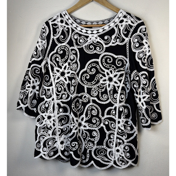 Chico's Womens large Black White Top embroidered feminine wedding guest elegant - Picture 2 of 14